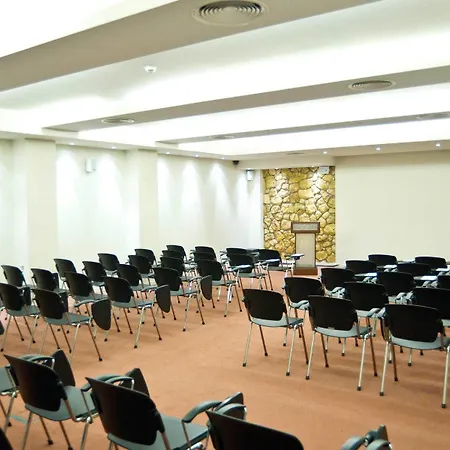 酒店 派拉顿吉山脉度假村&spa 5*