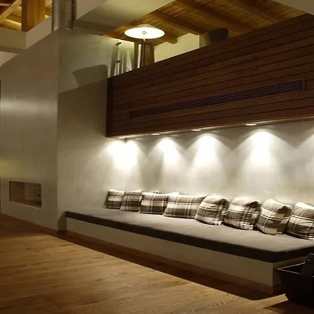 Pliadon Gi Mountain &