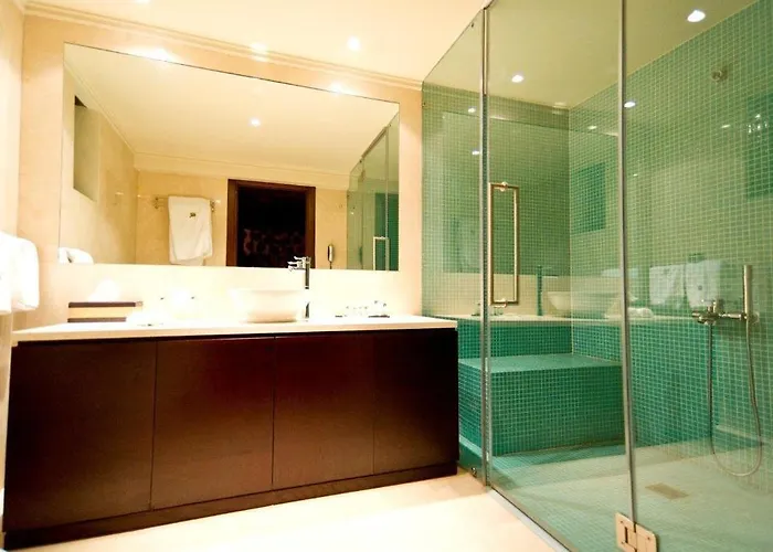 Pliadon Gi Mountain & Hotel