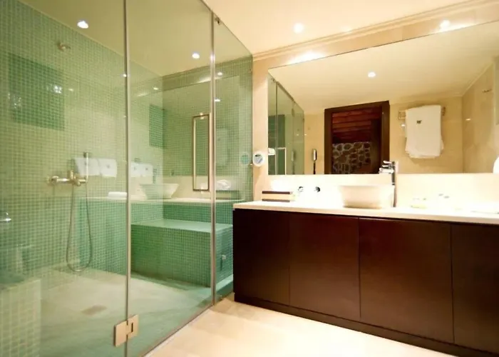 Pliadon Gi Mountain & Hotel