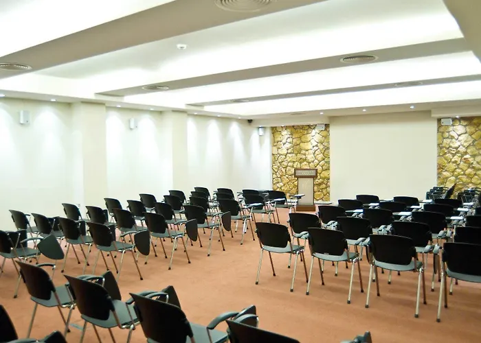 فندق Pliadon Gi Mountain & 5*